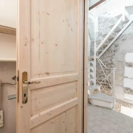 Apartamento Medieval Tower Apulia *